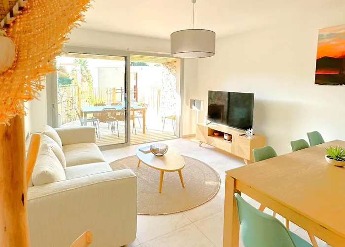 Duplex Marina Di Cala Rossa 別荘 レクシ